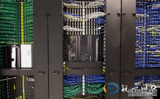 新手如何看待香港服务器租用问题