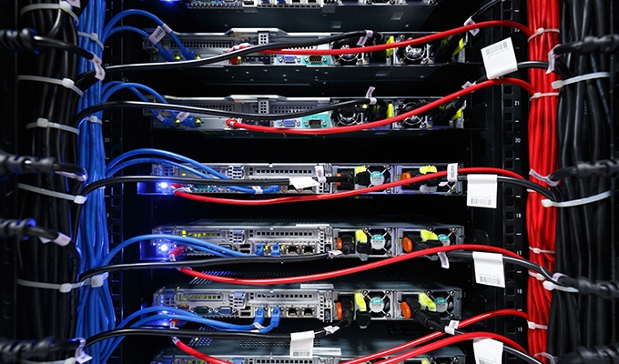 锐一网络香港cn2专线线路服务器