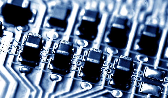 外贸企业选择海外服务器时需特别注意